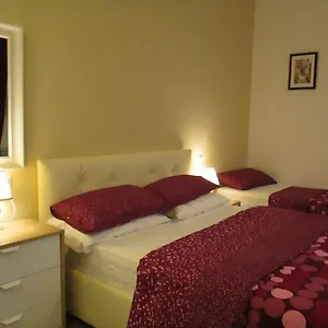 3* Pensjonat Trevi Elegance
